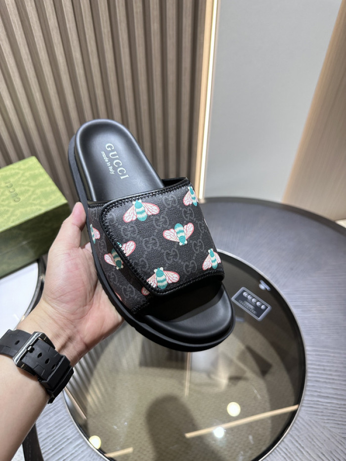 GUCC SLIPPERS