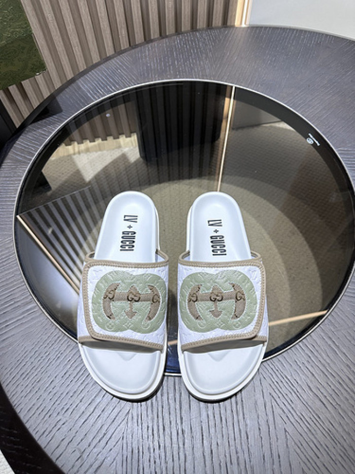 GUCC SLIPPERS