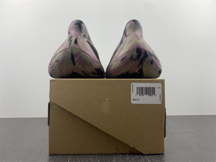 Yeezy Foam RNNR “MX CARDON" G9562