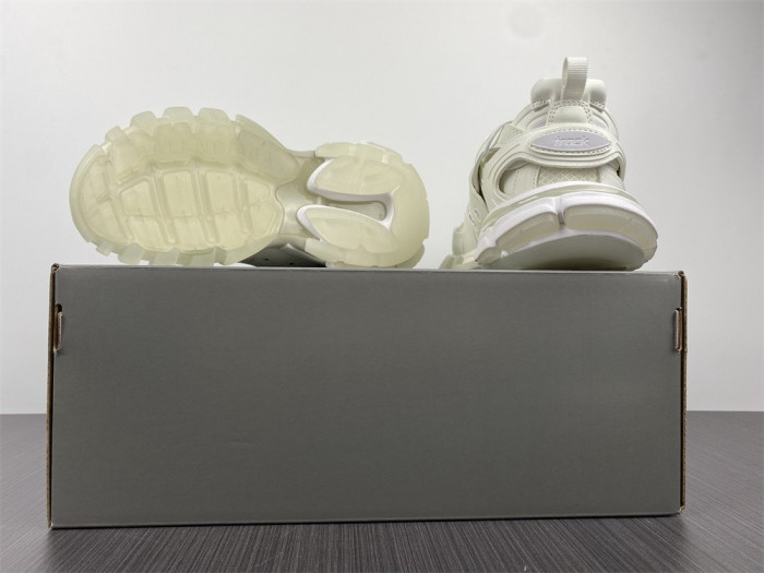 BLCG Track Trainer White Glow In The Dark  542436 W3CR1 9000