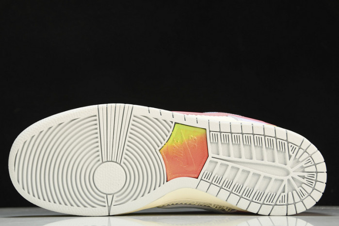 Nike SB Dunk Low “Be True” DX5933-900