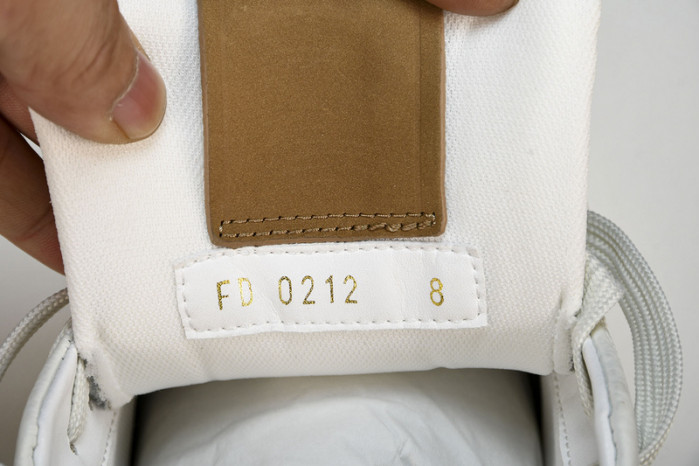 LV SNEAKER LOW 11181