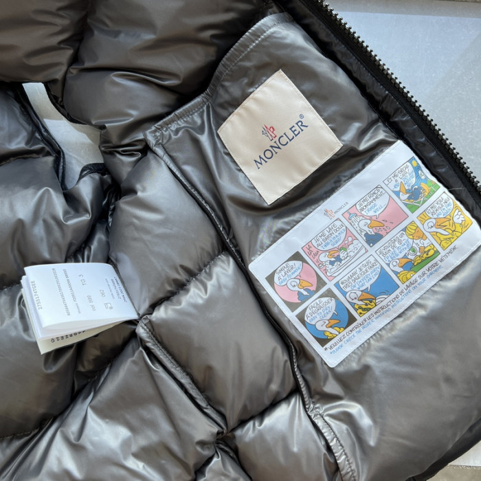 CLOTHES M0NCLER 1124