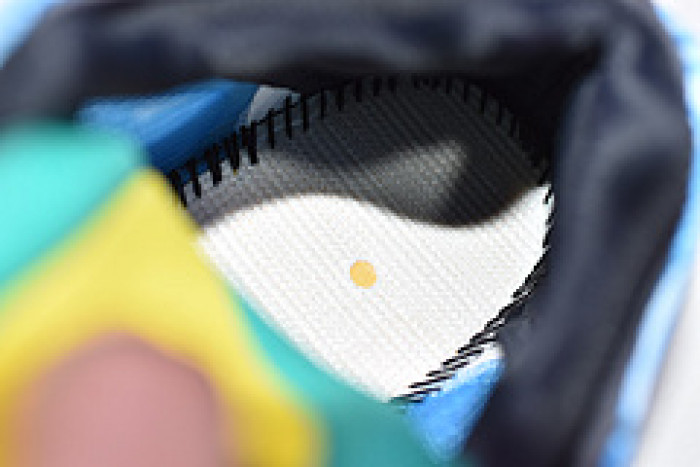 Adidas Yeezy 700 V3 Glow in the Dark G54850