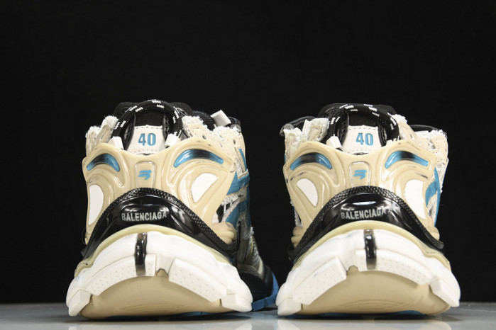 BLCG  × RUNNER W5RH6-0312