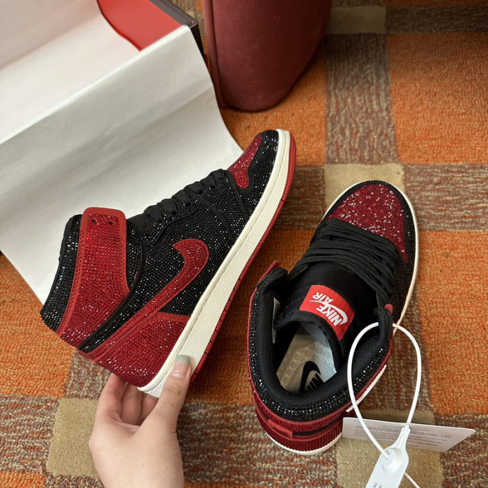 AIR JORDAN 1 RETRO  AJ-01