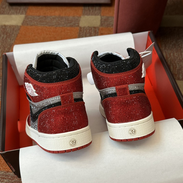 AIR JORDAN 1 RETRO  AJ-03