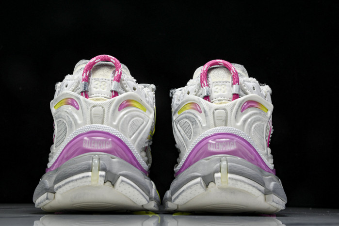 BLCG RUNNER  772767-WRUNG 9517