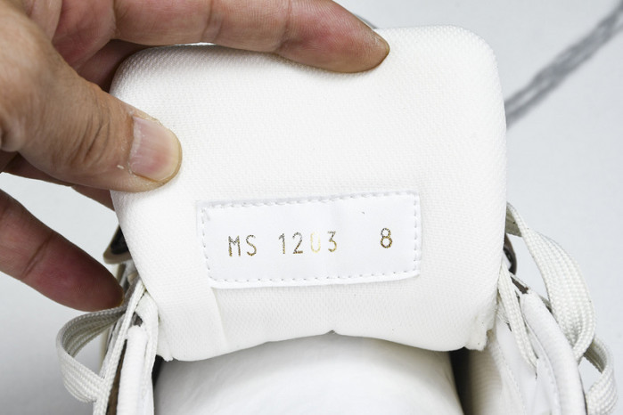 LV SNEAKER LOW FOR-LV50