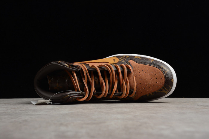 AIR JORDAN 1  AQ0818-158 (WITH CASE)