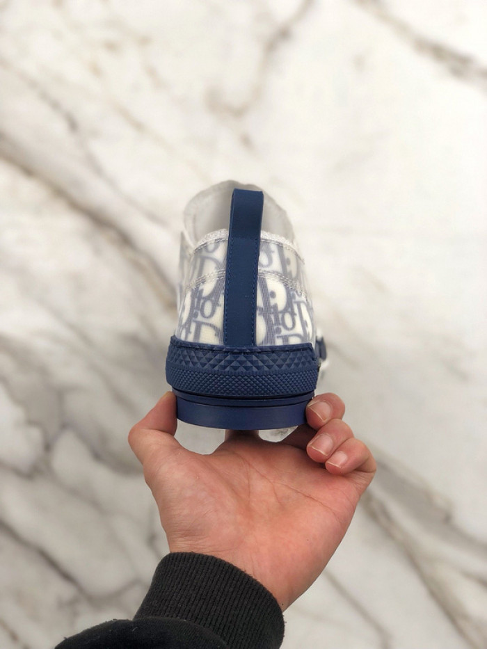 D10R B23 Sneakers Low Top