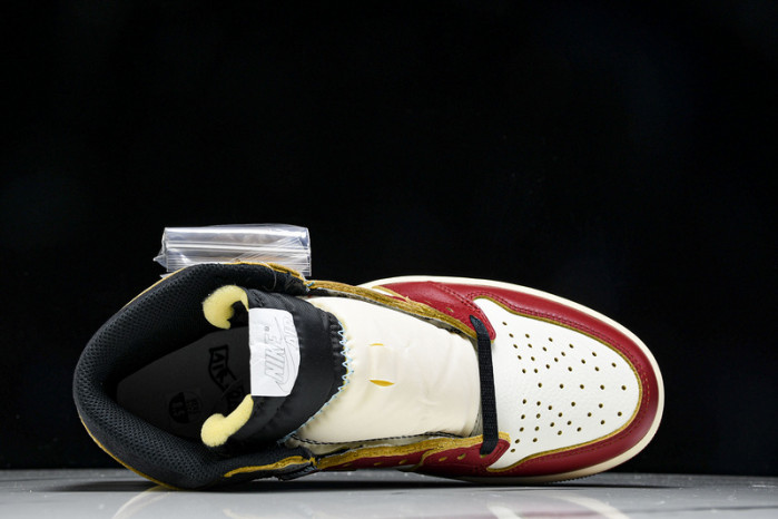 Union LA x Air Jordan 1 High OG “Chicago”  HV8563-600