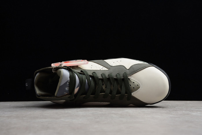 PATTA X AIR JORDAN 7 “ICICLE” AT3375-100