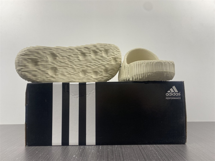 Adidas new colleettion 660211