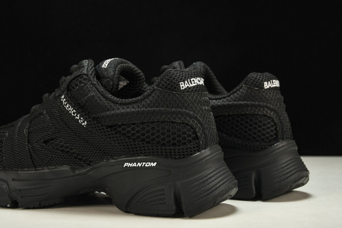 BLCG   PHANTOM  YEESHOES042801