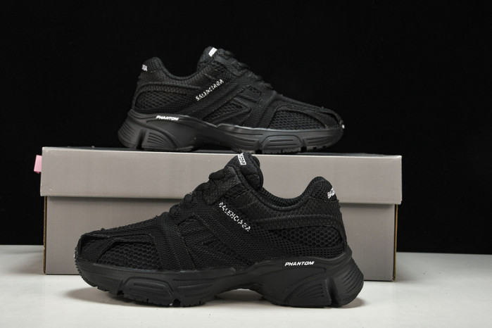 BLCG   PHANTOM  YEESHOES042801