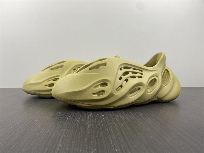 Yeezy Foam Runner  GV6775