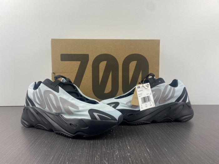 Adidas Yeezy Boost 700 GZ0711
