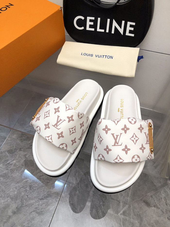 LV SLIPPERS