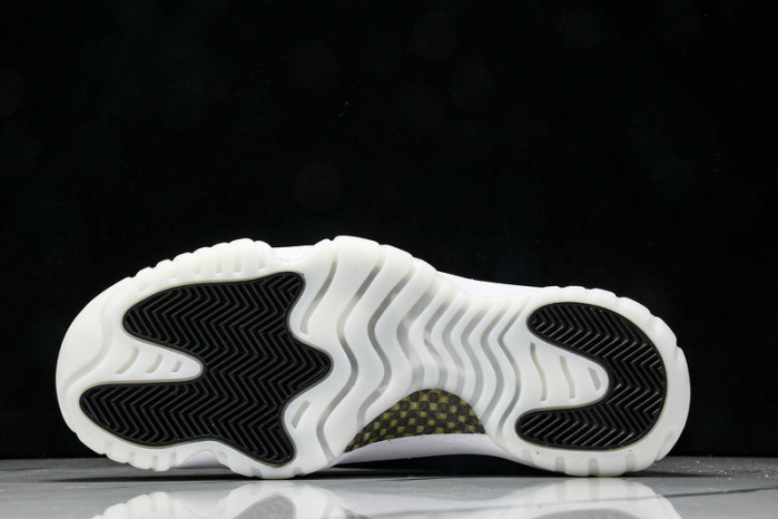 Air Jordan 11 Retro  LH0296-400
