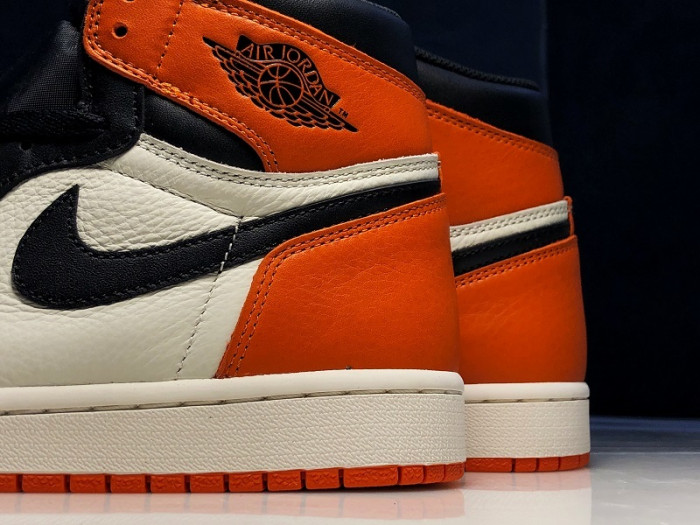 Jordan 1 Retro Shattered Backboard  555088-005