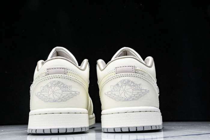 Air Jordan 1 Low  IH7323-100