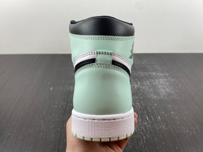 Air Jordan 1 RETRO HIGH OG NRG 861428 100