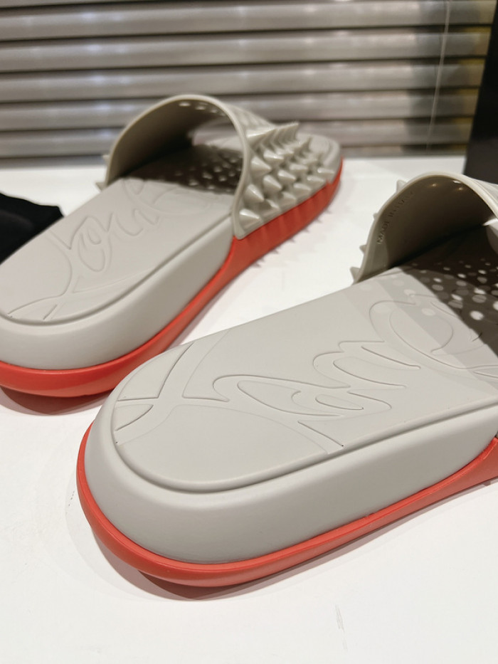 CHRISTIAN L0UBOUTIN SLIDE