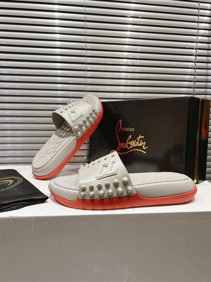 CHRISTIAN L0UBOUTIN SLIDE