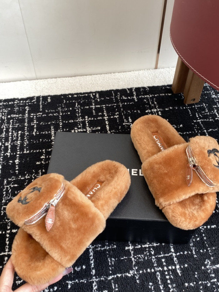CH*NEL SLIPPERS