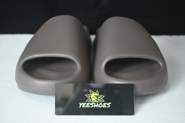 Yeezy Slide  G55495