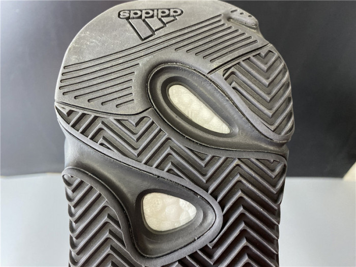 ADIDAS YEEZY BOOST 700 MNVN ORANGE - FV3258