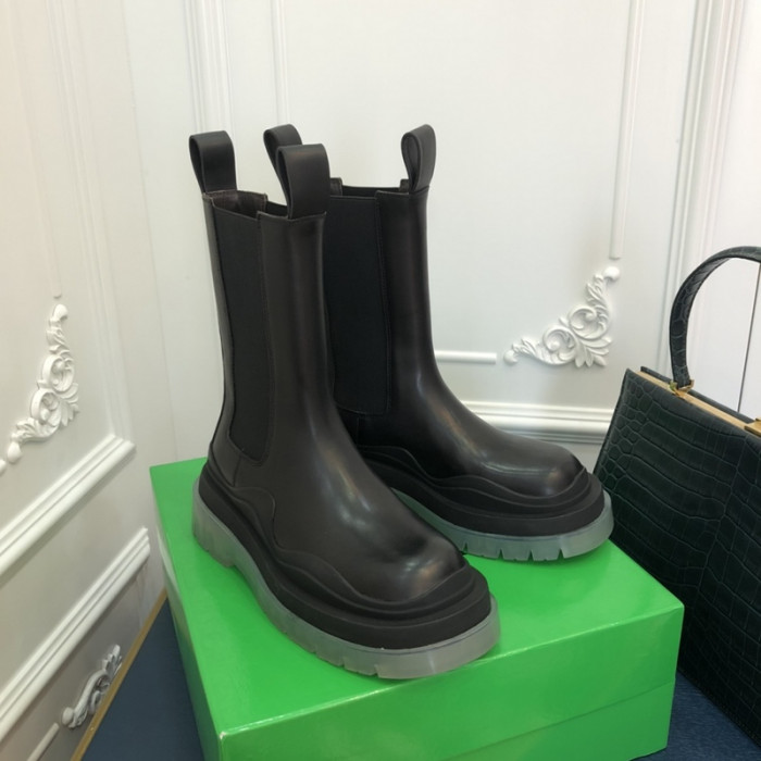BOTEGA VENETA BOOTS