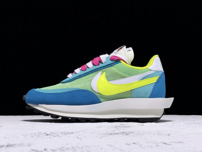 Sacai x Nike LVD Waffle Daybreak Running  BV0073-600