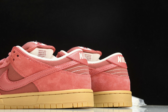 Nike Dunk Low DV5429-600